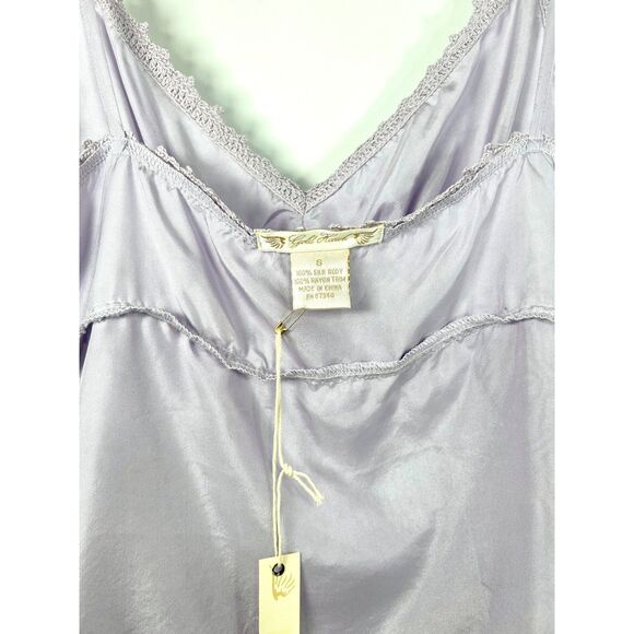 Gold Hawk -- Lavender Silk Cami — Size --- NWT - Picture 4 of 5